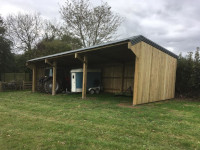 Chicken house with run